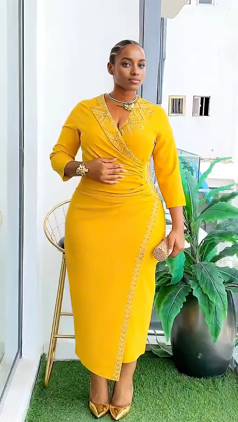 Вечерние платья больших размеров для женщин, платье с v-образным вырезом в африканском стиле и блестками, элегантное длинное платье для свадебной вечеринки в Турции, женская одежда из Анкары
Вечерние платья больших размеров для женщин, платье с v-образным вырезом в африканском стиле и блестками, элегантное длинное платье для свадебной вечеринки в Турции, женская одежда из Анкары