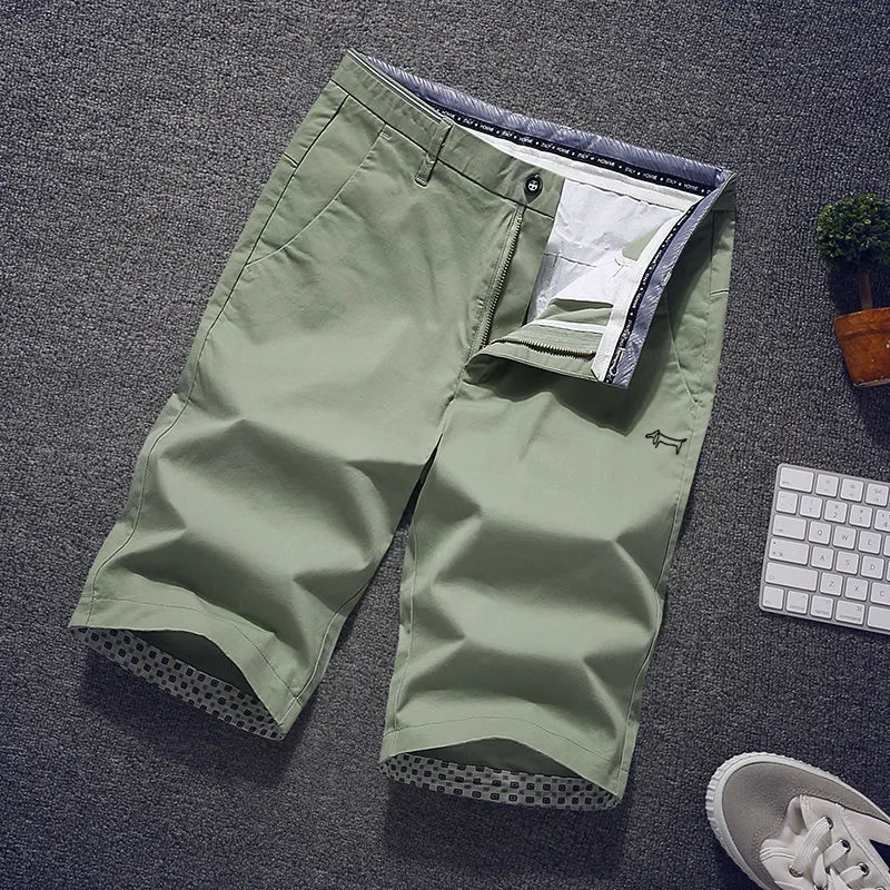 High quality 2025 Summer Men's Golf Wear Shorts Fashion Five Split pants Korean Man Suit pants Elastic Golf Casual trousers 골프웨어
High quality 2025 Summer Men's Golf Wear Shorts Fashion Five Split pants Korean Man Suit pants Elastic Golf Casual trousers 골프웨어