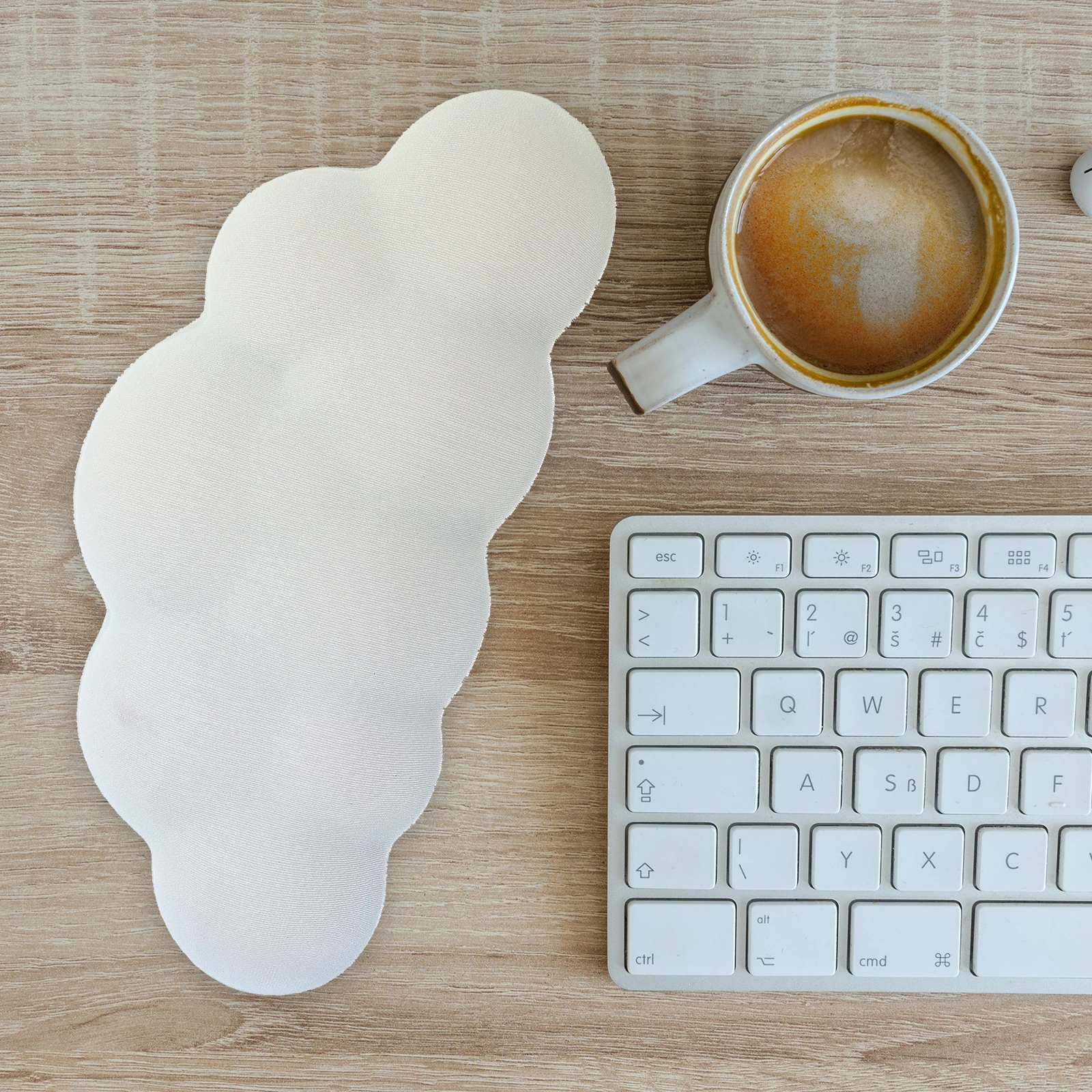 Ergonomic Wrist Rest Mouse Pad Cloud Support for Keyboard Non skid Computer Gaming Office Hand Holder Blue Green
Ergonomic Wrist Rest Mouse Pad Cloud Support for Keyboard Non skid Computer Gaming Office Hand Holder Blue Green
