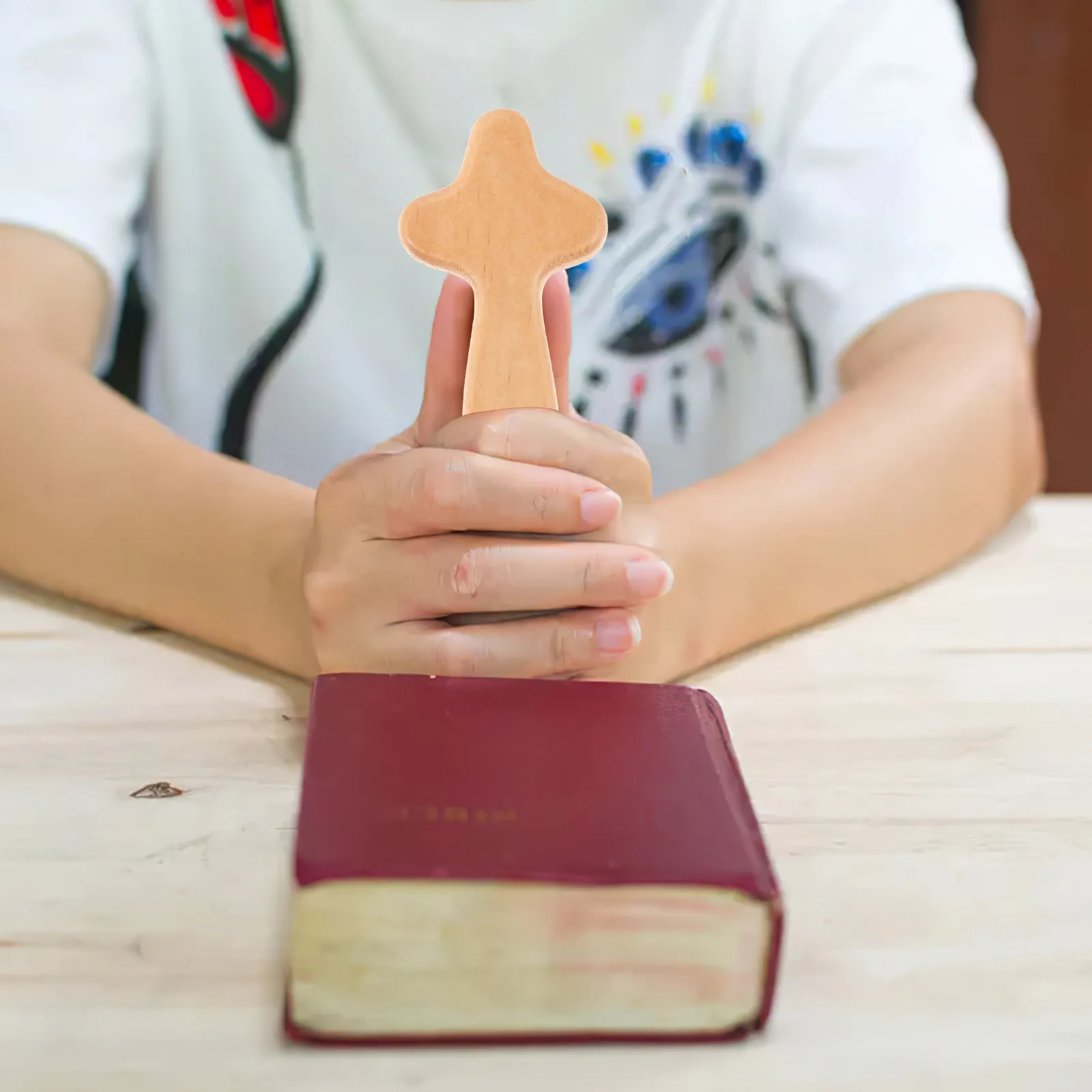 6Pcs Mini Wooden Cross Hand Cross Decor Small Pocket Crosses for Prayer Christian Wooden Crosses Decor Home Office Table
6Pcs Mini Wooden Cross Hand Cross Decor Small Pocket Crosses for Prayer Christian Wooden Crosses Decor Home Office Table
