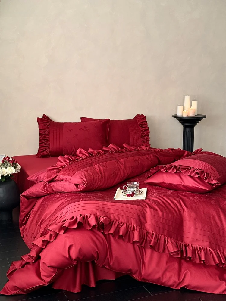 Romantic Rose Embroidery 100% Cotton Wedding Celebration Bedding Set Pure Cotton Red Marriage Quilt Cover Bedding Accessories
Romantic Rose Embroidery 100% Cotton Wedding Celebration Bedding Set Pure Cotton Red Marriage Quilt Cover Bedding Accessories