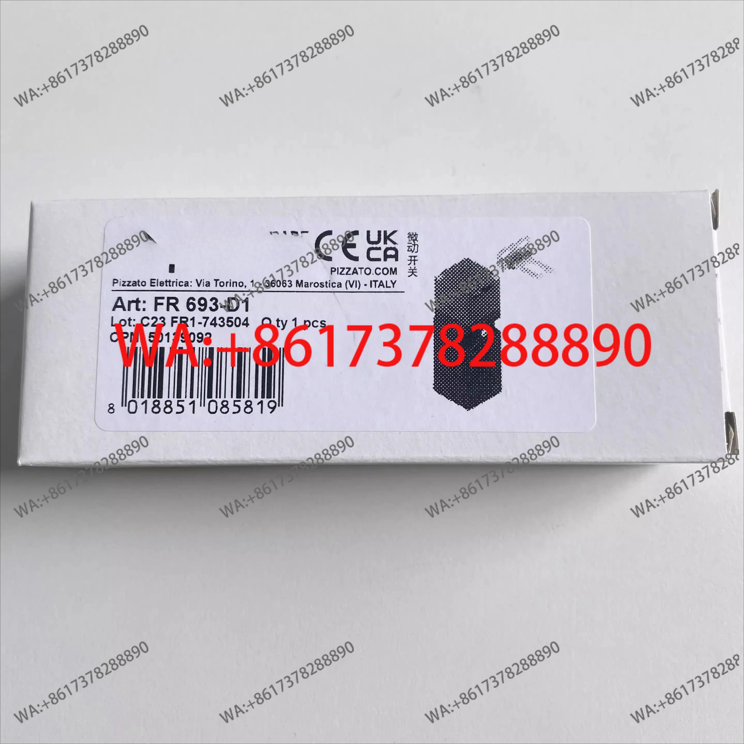 The new original imported limit switch FR 693-D1 is in stock, and the genuine product is guaranteed.
The new original imported limit switch FR 693-D1 is in stock, and the genuine product is guaranteed.
