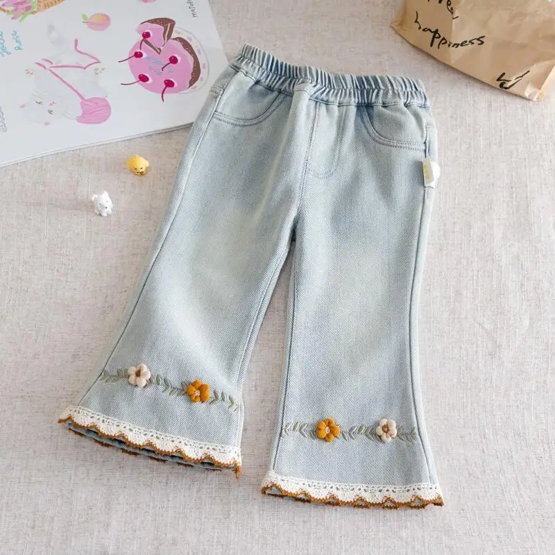 Girls' Pants Autumn and Winter New Stylish Baby Casual Pants Winter Children's Velvet Denim Bell Bottom Pants Girls' Jumpsuit
Girls' Pants Autumn and Winter New Stylish Baby Casual Pants Winter Children's Velvet Denim Bell Bottom Pants Girls' Jumpsuit