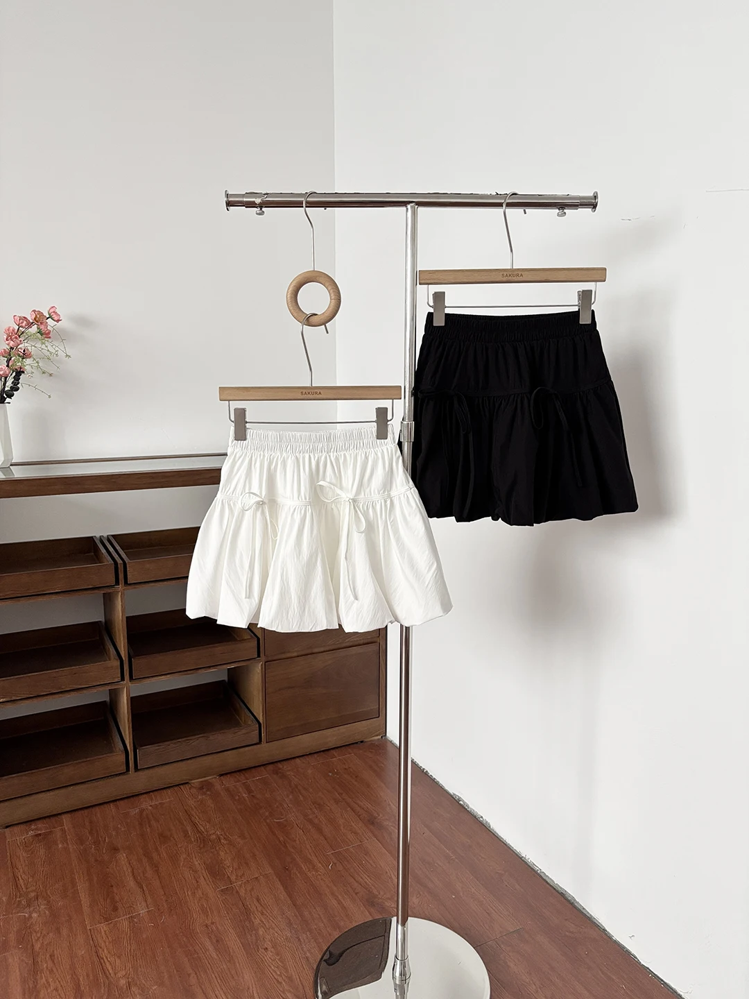 Sweet Girl Style High Waist Flower Bud Skirt Women Summer Loose Elastic Waist Puffy Half Skirt Prevent Exposure
Sweet Girl Style High Waist Flower Bud Skirt Women Summer Loose Elastic Waist Puffy Half Skirt Prevent Exposure