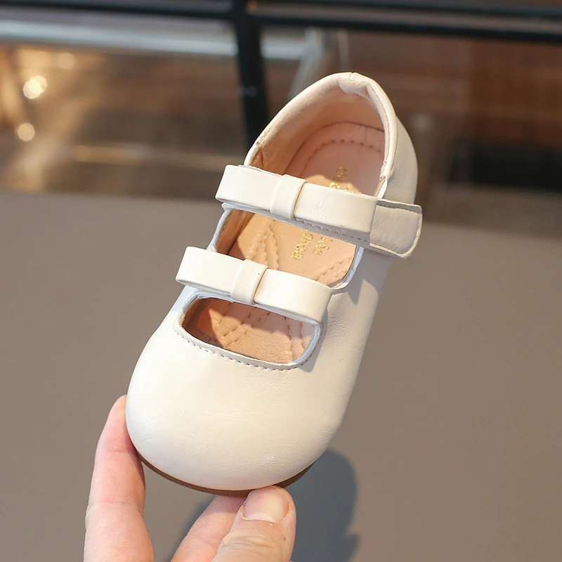 Girls Flat Shoes Kids Shallow Mary Jane Shoe Hook Loop Casual Trainers 2025 Spring Baby Toddler Child Girl Princess Shoes Beige
Girls Flat Shoes Kids Shallow Mary Jane Shoe Hook Loop Casual Trainers 2025 Spring Baby Toddler Child Girl Princess Shoes Beige