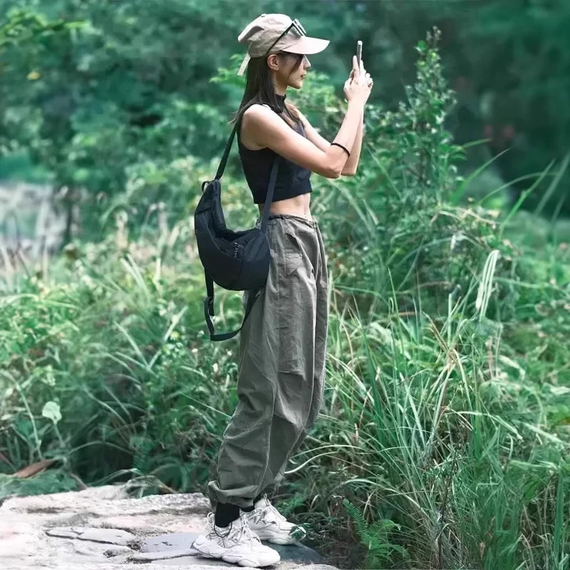 Outdoor Men's Climbing Pants Lightweight Waterproof Sun-Protective Spring Autumn Straight Leg Casual Trousers for Youth
Outdoor Men's Climbing Pants Lightweight Waterproof Sun-Protective Spring Autumn Straight Leg Casual Trousers for Youth