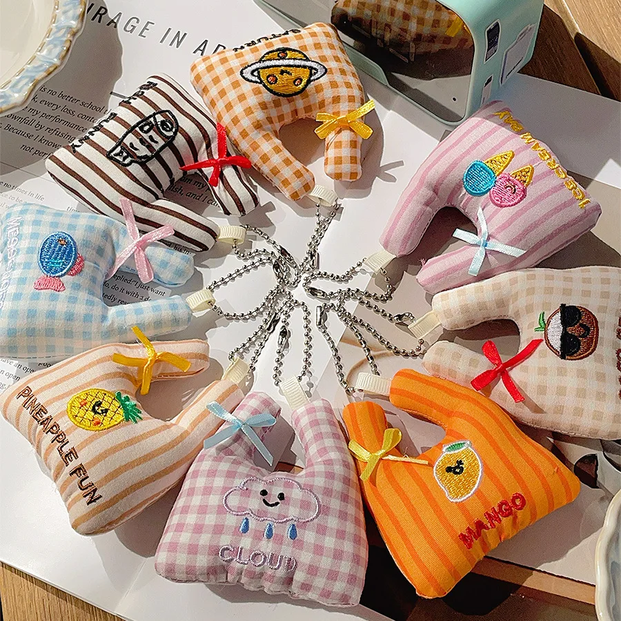 Cute capybara capybara purse key chain pendant bamboo panda storage bag plush doll lovers bag accessories useful doll toy gift
Cute capybara capybara purse key chain pendant bamboo panda storage bag plush doll lovers bag accessories useful doll toy gift