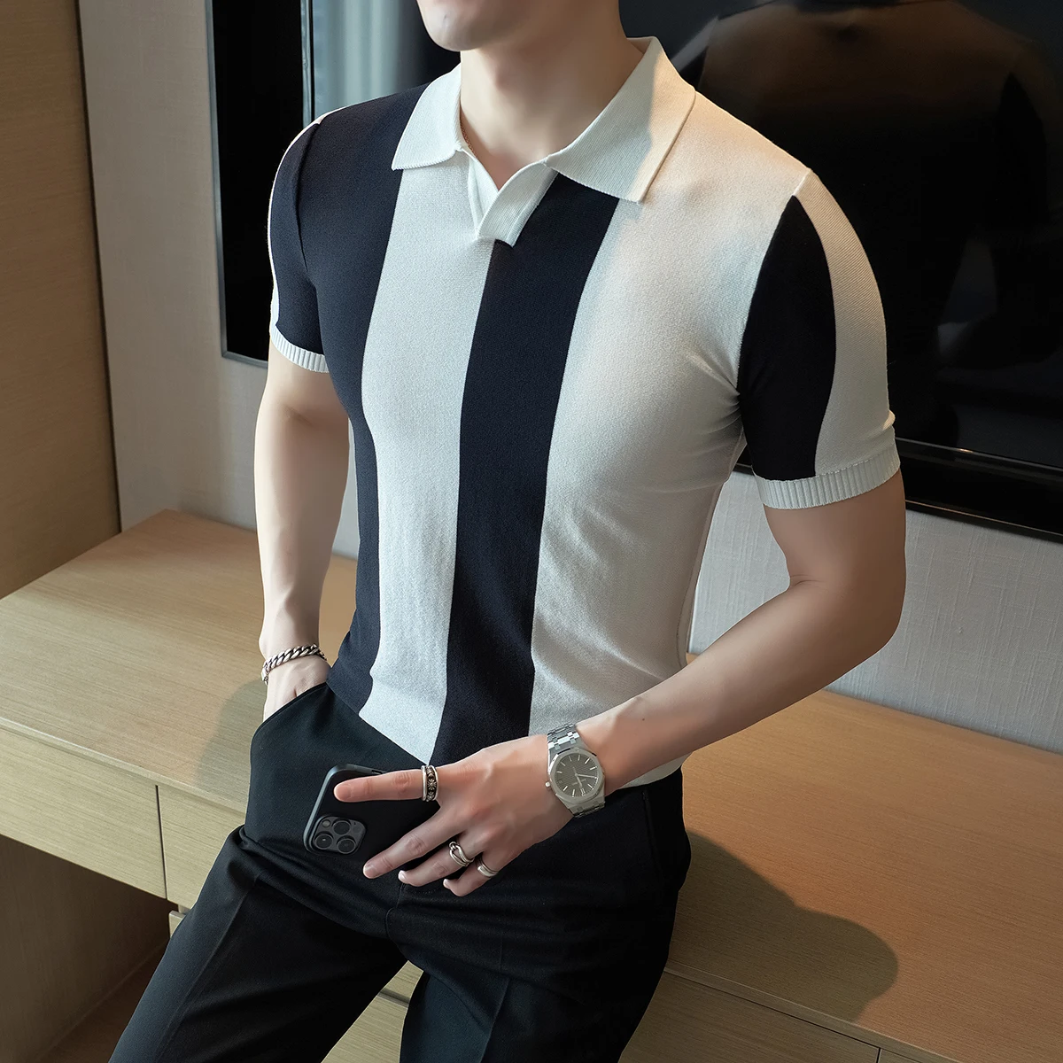 2023 Men Summer New Striped Patchwork Knit Polo Shirt Men Casual Lapel Pullover Ice Silk Male Short Sleeve Slim Polo Shirt H57
2023 Men Summer New Striped Patchwork Knit Polo Shirt Men Casual Lapel Pullover Ice Silk Male Short Sleeve Slim Polo Shirt H57