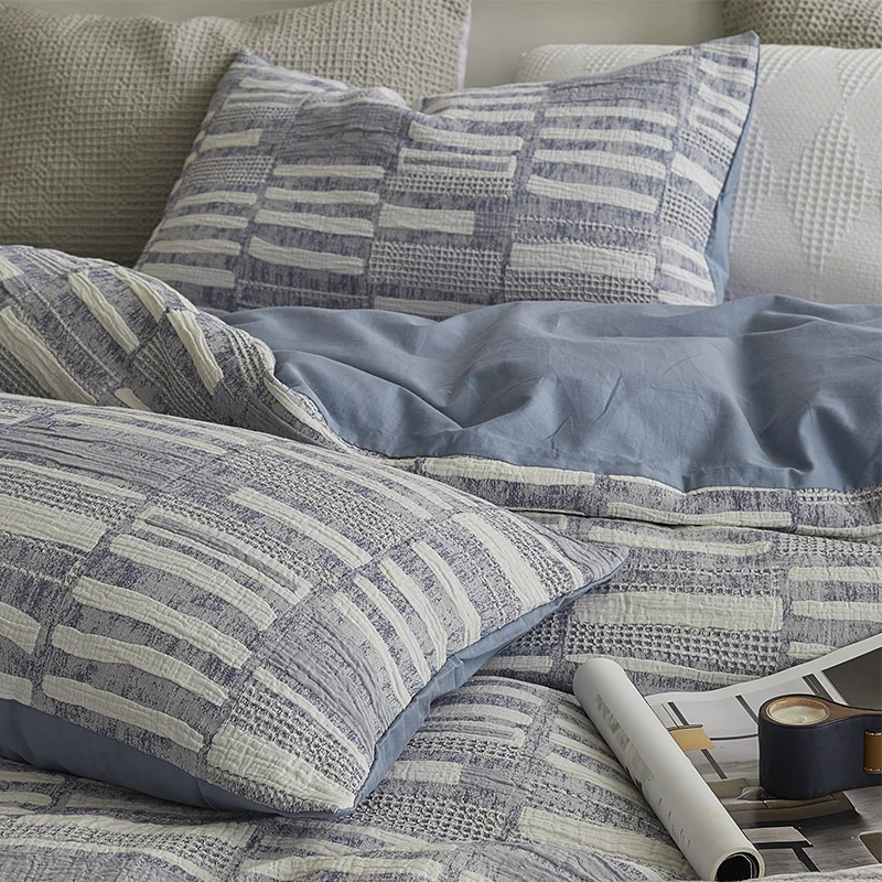 New cotton air-dyed large jacquard air waffle strip series four-piece set
New cotton air-dyed large jacquard air waffle strip series four-piece set