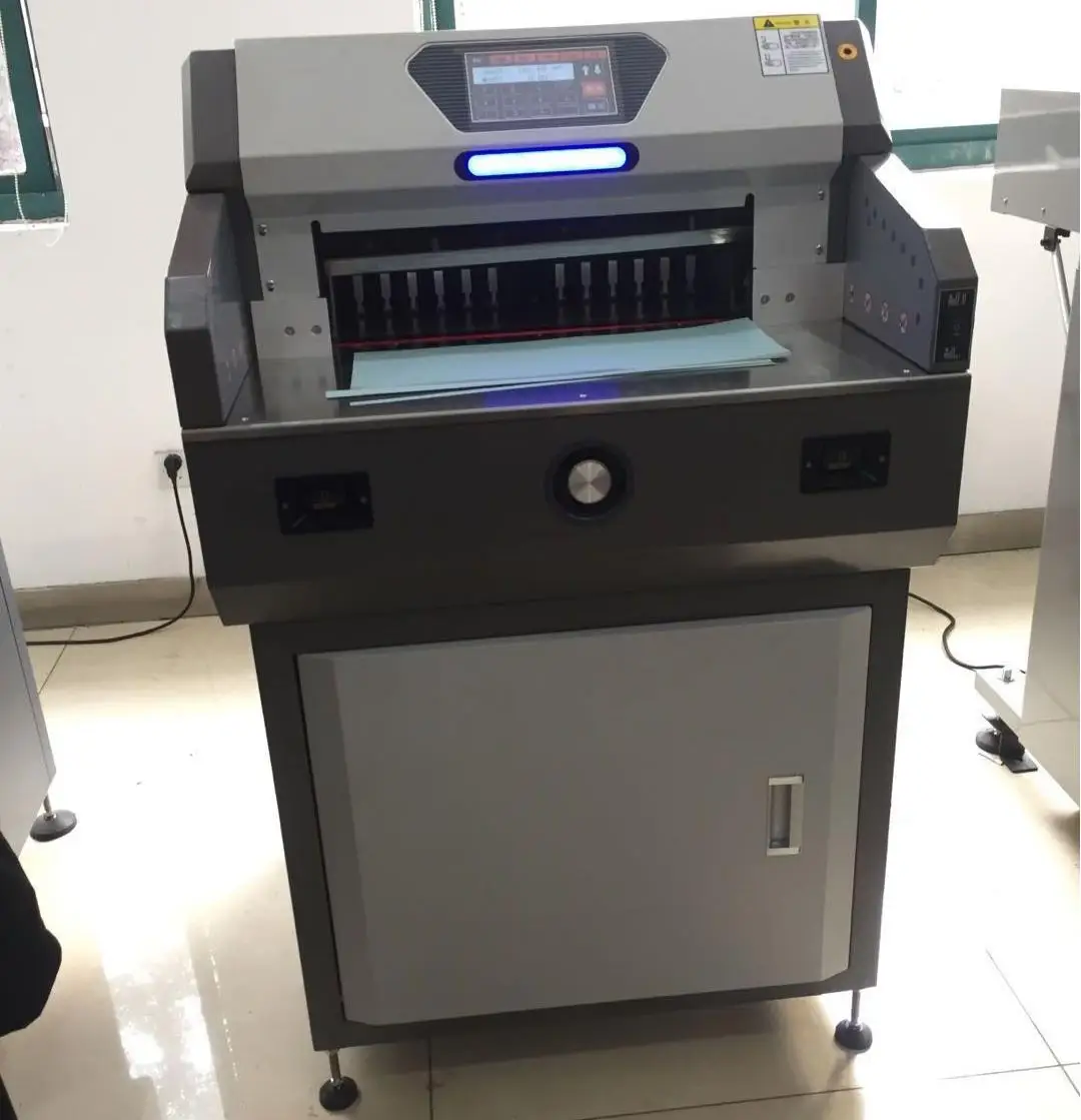 High Quality Electric Programmable A3 Guillotine Paper Cutter Cutting Machine 490mm 7 Inch Touch Screen Paper Processing E4908T
High Quality Electric Programmable A3 Guillotine Paper Cutter Cutting Machine 490mm 7 Inch Touch Screen Paper Processing E4908T