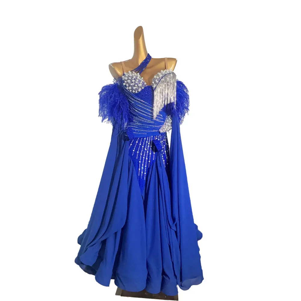 Платье для латинских танцев для взрослых и детей AB Stone, высококачественная женская профессиональная одежда с большим жемчужным воротником на заказ, современное танго
Платье для латинских танцев для взрослых и детей AB Stone, высококачественная женская профессиональная одежда с большим жемчужным воротником на заказ, современное танго