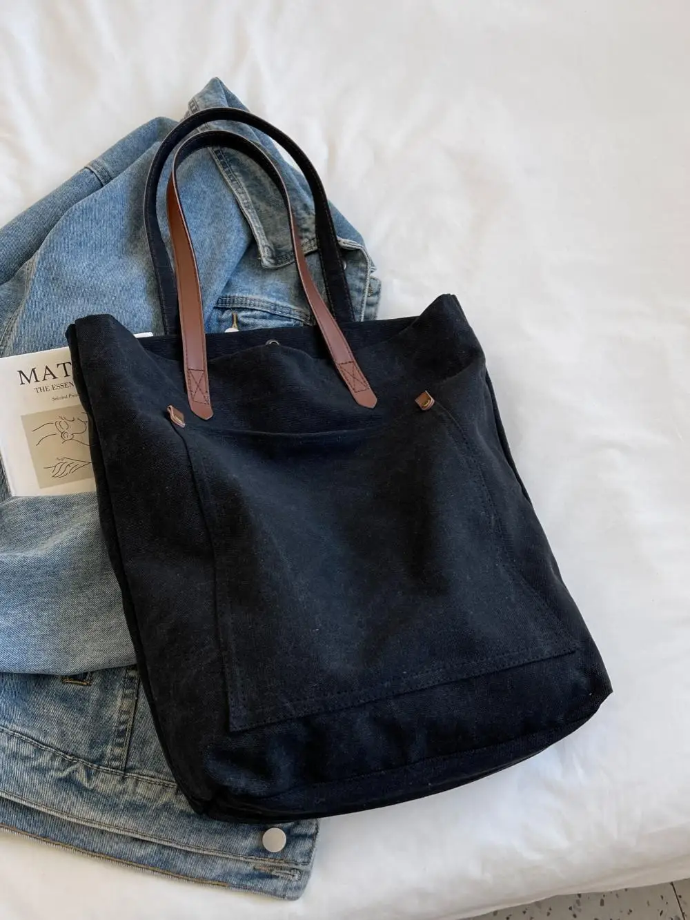 Large Capaci Canvas Tote Bag Simple Retro Japanese Sle ex oulder Bag Pure Color Cloth Bag for Casual Ocns
Large Capaci Canvas Tote Bag Simple Retro Japanese Sle ex oulder Bag Pure Color Cloth Bag for Casual Ocns