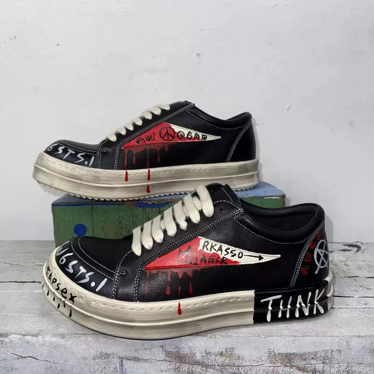 Remark designer Customized Handmade Real Leather Rock cyber Punk Graffiti Ankle Trainer Casual Boots
Remark designer Customized Handmade Real Leather Rock cyber Punk Graffiti Ankle Trainer Casual Boots