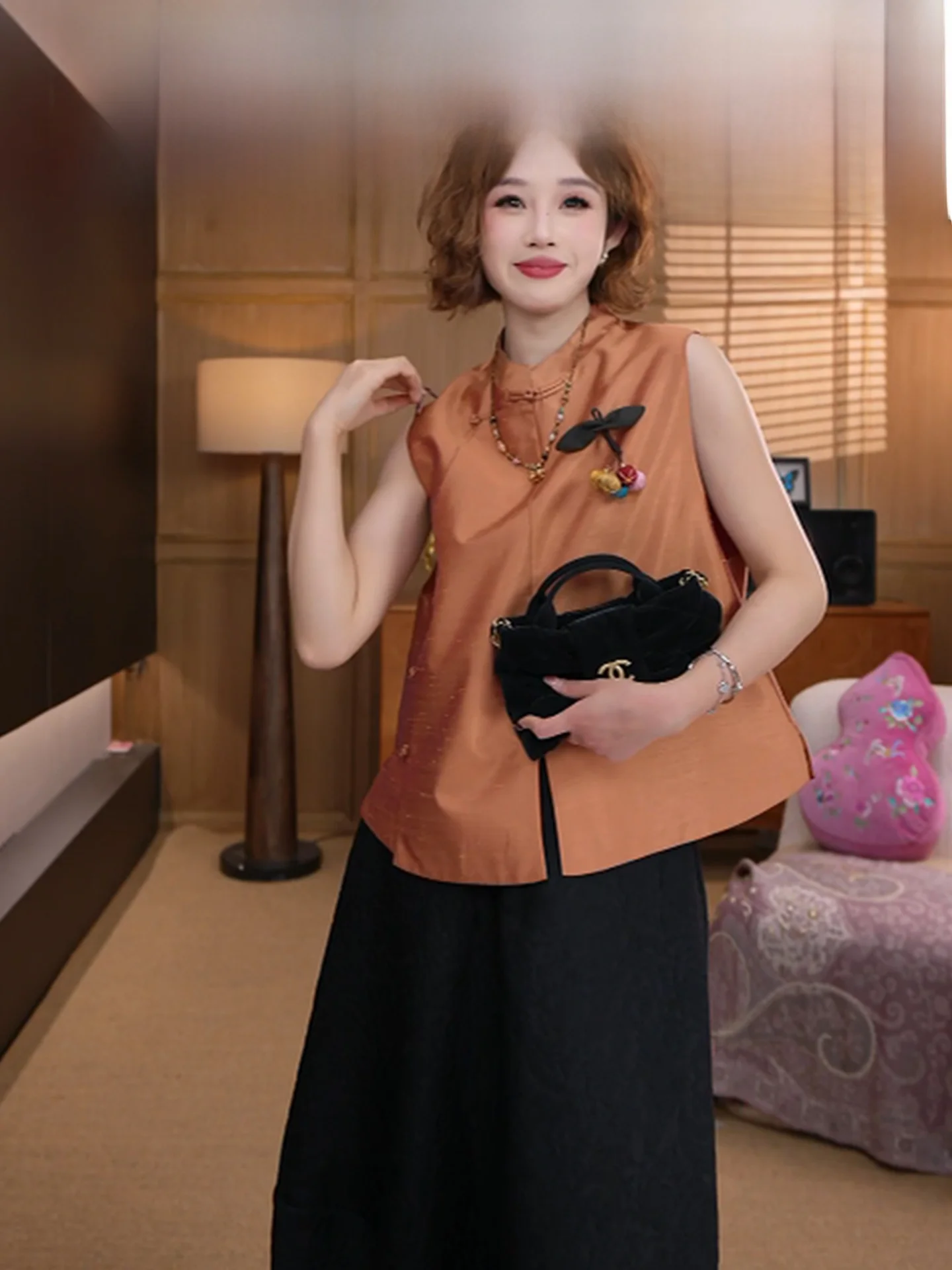 Yolo Original Design New Chinese Style Sleeveless Vest Spring Fashion Women's Outerwear Light Polyester Fiber Standard Fit
Yolo Original Design New Chinese Style Sleeveless Vest Spring Fashion Women's Outerwear Light Polyester Fiber Standard Fit