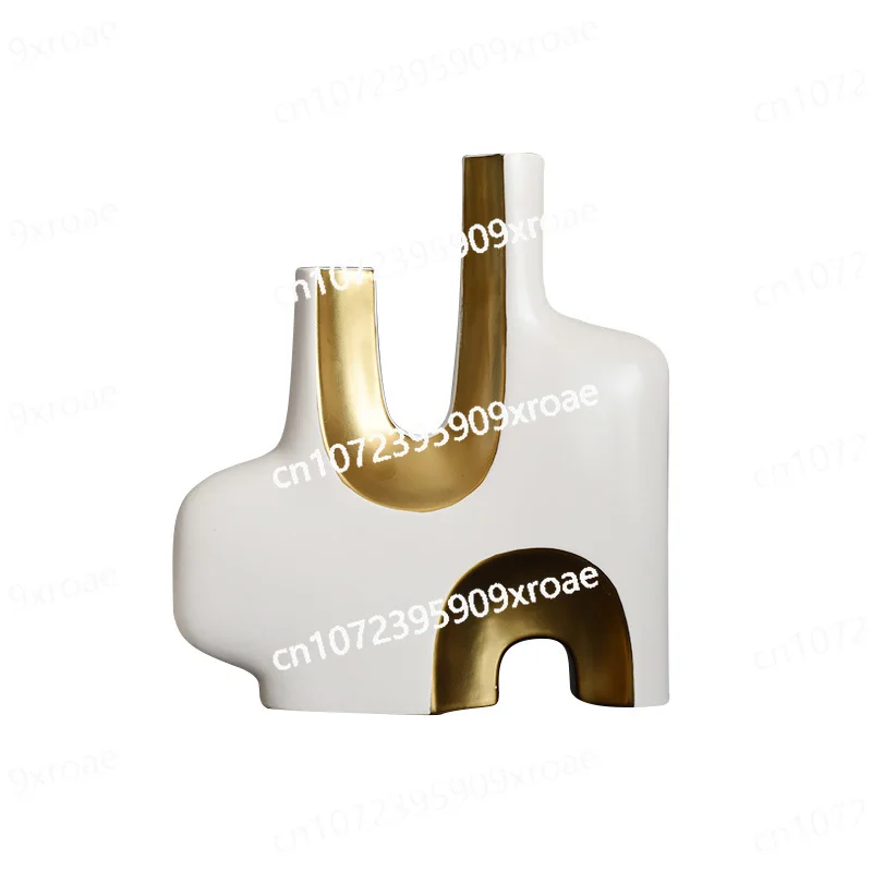 Simple Black and White Gold Abstract Ceramic Art Vase Model Room Designer High-end Ornament
Simple Black and White Gold Abstract Ceramic Art Vase Model Room Designer High-end Ornament