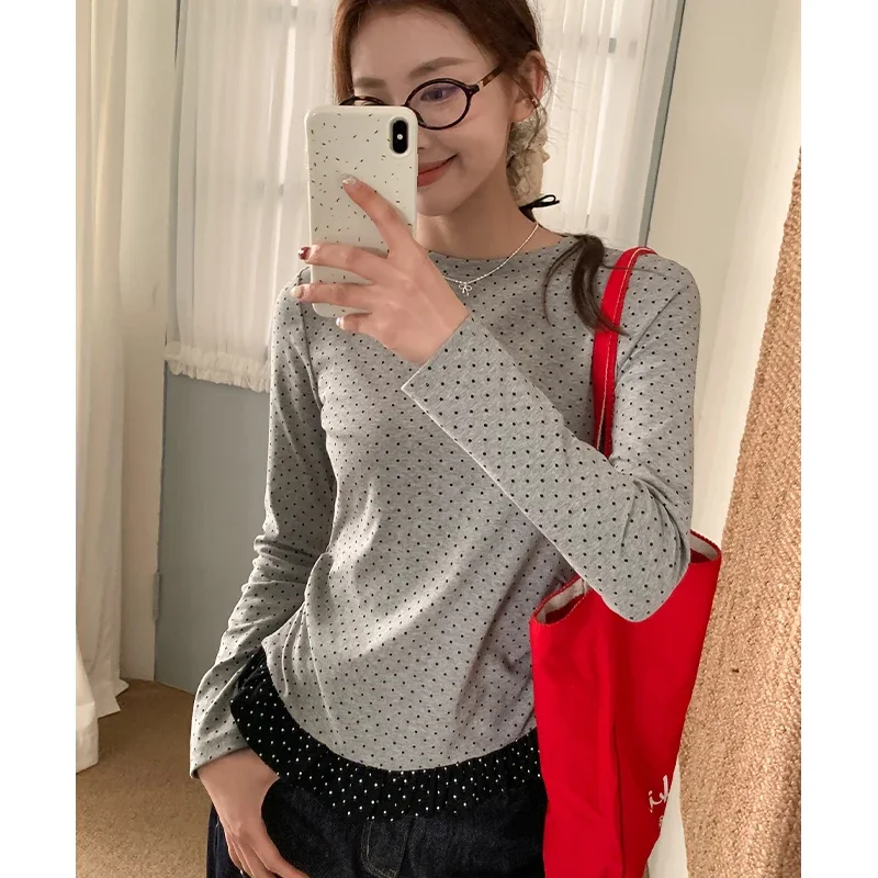 Pop Korean Style Chic Ruffled Patchwork Polka Dot T-shirts Women New Spring Autumn Long Sleeve Slim T Shirt Ladies Casual O-neck
Pop Korean Style Chic Ruffled Patchwork Polka Dot T-shirts Women New Spring Autumn Long Sleeve Slim T Shirt Ladies Casual O-neck