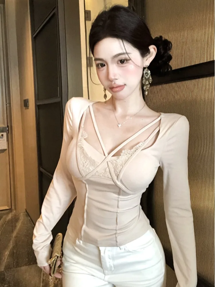 Sexy Lace Splice Long Sleeve T-Shirt Women's Winter Waist Cinching Slim Fit Pure Desire Tight Slimming Base Shirt Top
Sexy Lace Splice Long Sleeve T-Shirt Women's Winter Waist Cinching Slim Fit Pure Desire Tight Slimming Base Shirt Top