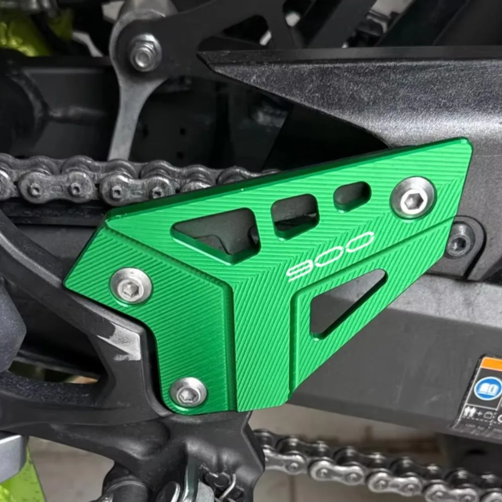 2024 Motorcycle Accessories Rear FootPeg Footrest Heel Plates Guard Protector For KAWASAKI Z900 Z 900 2017 - 2023 2022 2021 2020
2024 Motorcycle Accessories Rear FootPeg Footrest Heel Plates Guard Protector For KAWASAKI Z900 Z 900 2017 - 2023 2022 2021 2020