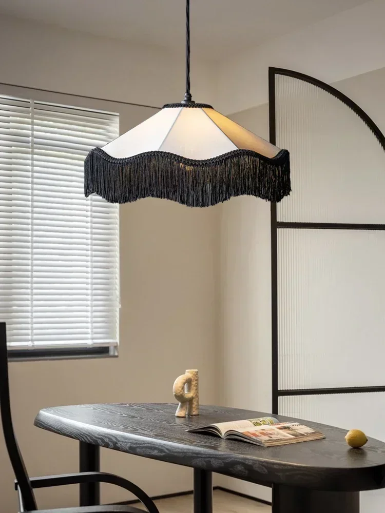 Retro French Fabric Chandelier Cloth led Pendant Light for Bedroom Living Room Bar Loft Cream Style Tassel Pendant lamp
Retro French Fabric Chandelier Cloth led Pendant Light for Bedroom Living Room Bar Loft Cream Style Tassel Pendant lamp