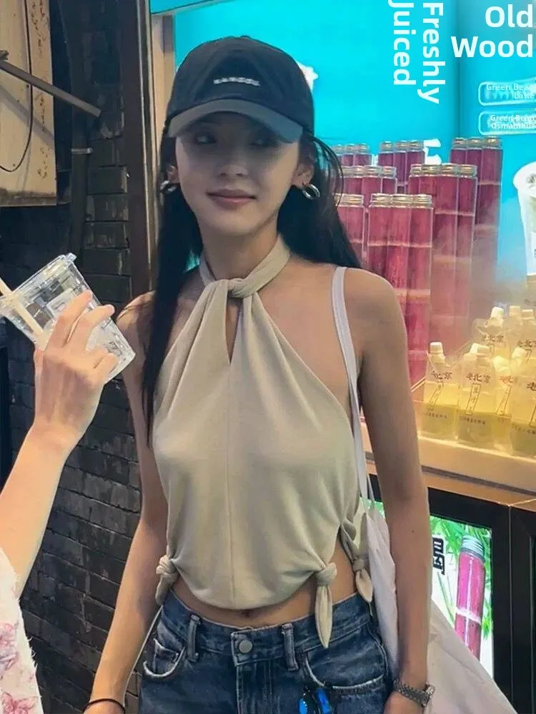 EXJR Summer Street Style Short Sleeveless Women's Vest with Hanging Neck Knot Tassel Colorless Pure Color Other Material
EXJR Summer Street Style Short Sleeveless Women's Vest with Hanging Neck Knot Tassel Colorless Pure Color Other Material