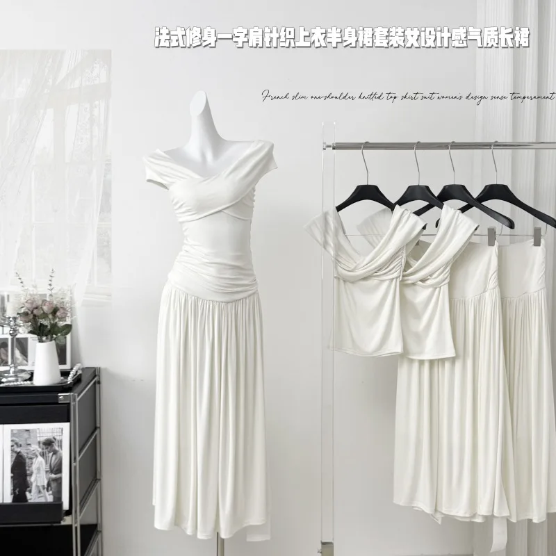 Hot Girl Pure Sexy Suit Women's Summer Off Shoulder Slim Fit Elastic Knitted Top High Waist A-line Skirt Fashion Two-piece Set
Hot Girl Pure Sexy Suit Women's Summer Off Shoulder Slim Fit Elastic Knitted Top High Waist A-line Skirt Fashion Two-piece Set