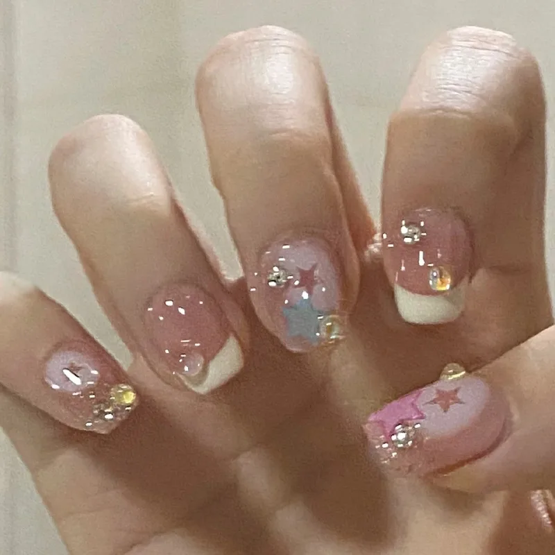 24Pcs Fake Nails with Glue Artificial Press on Nails Set Short Nail Tips Korean False Nails Pink Summer Cute Complete Diamonds
24Pcs Fake Nails with Glue Artificial Press on Nails Set Short Nail Tips Korean False Nails Pink Summer Cute Complete Diamonds