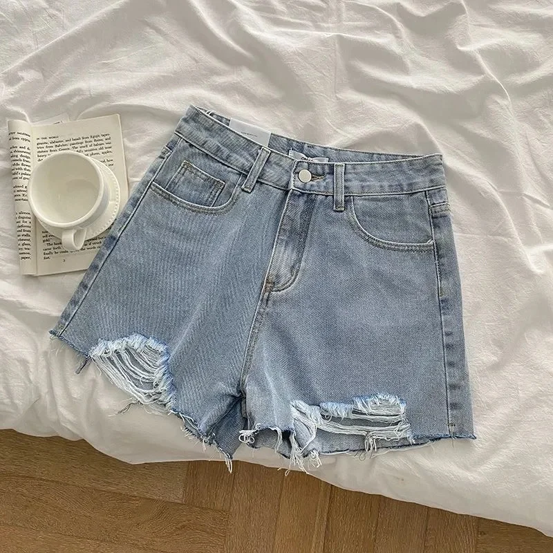 plus Size 300 Pou American Retro Hole Ripped Denim orts Women Fat MM Leg Lengthening Wide Foot A-Line Hot Pants Summer
plus Size 300 Pou American Retro Hole Ripped Denim orts Women Fat MM Leg Lengthening Wide Foot A-Line Hot Pants Summer