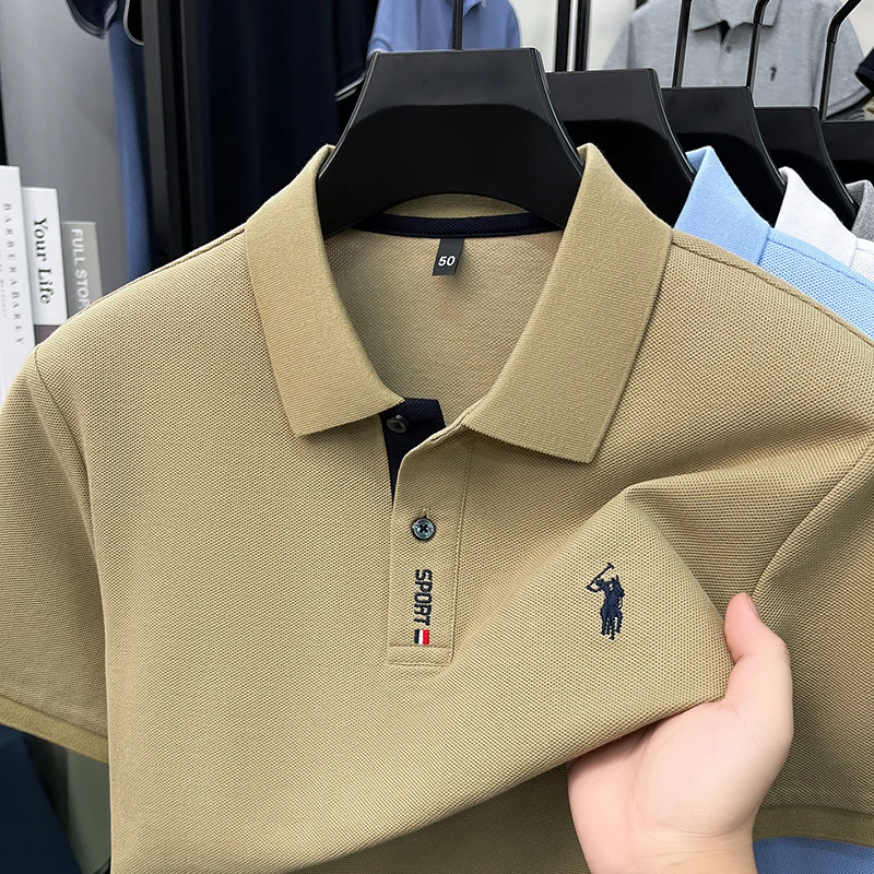100% хлопчатобумажная рубашка с короткими рукавами Polo летняя воздухопроницаемая мужская футболка дизайнерская марка Paul пони вышивка модная блузка
100% хлопчатобумажная рубашка с короткими рукавами Polo летняя воздухопроницаемая мужская футболка дизайнерская марка Paul пони вышивка модная блузка