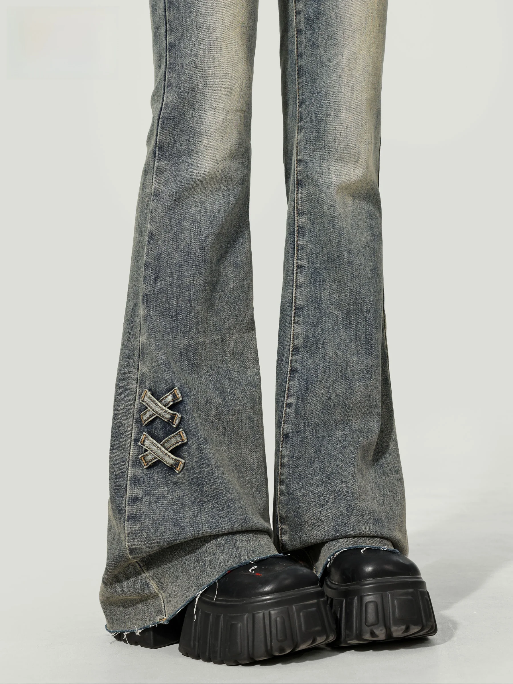 Retro High Waist Bell Bottom Jeans Women's Fashion Spring Autumn Best Selling Hoof Pants Slim Fit Denim Skinnies
Retro High Waist Bell Bottom Jeans Women's Fashion Spring Autumn Best Selling Hoof Pants Slim Fit Denim Skinnies