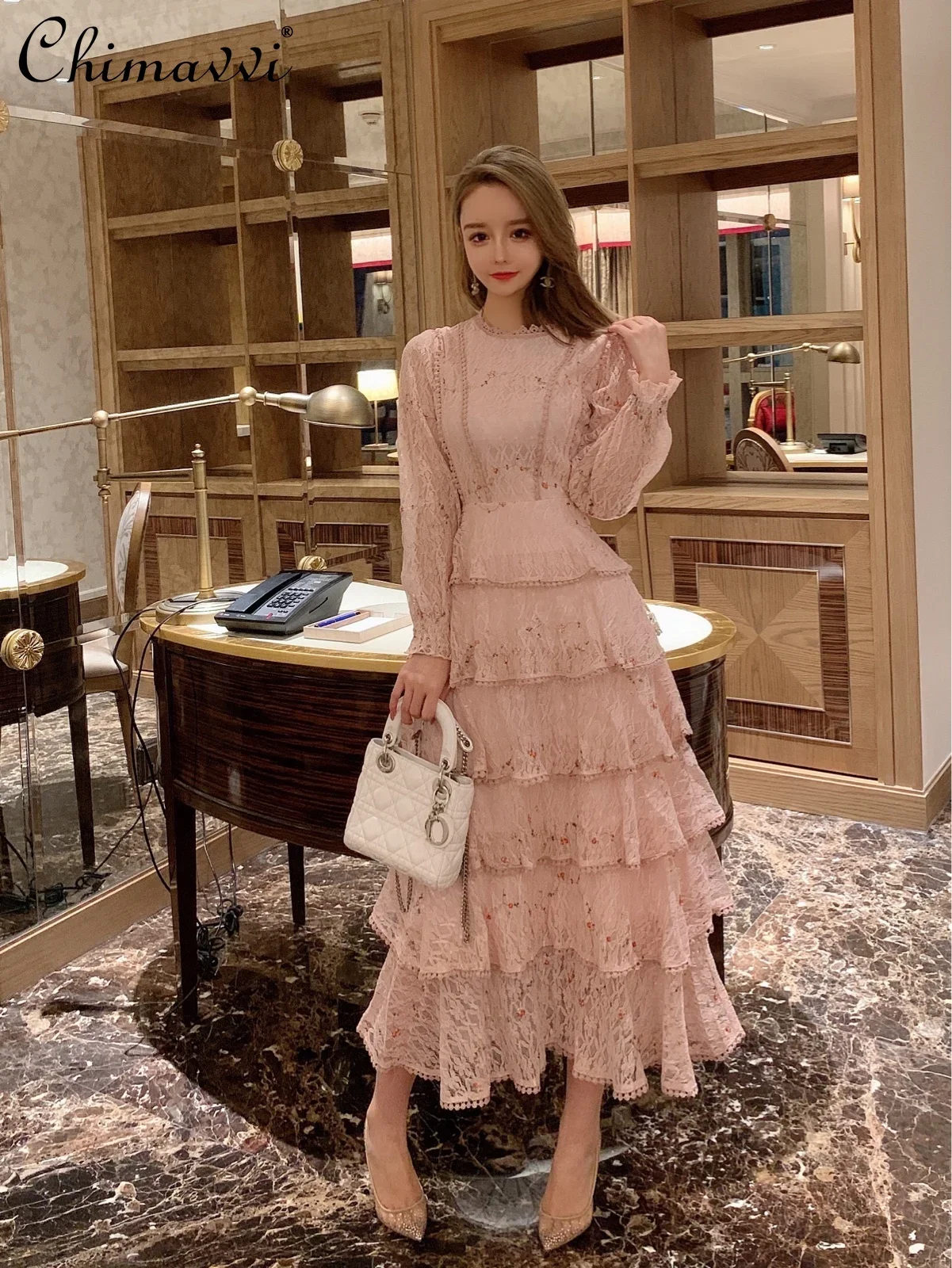 French Style Elegant Lace Embroidery Dress Round Neck Long Sleeve High Waist Sweet Princess Cake Long Dress For Women Summer
French Style Elegant Lace Embroidery Dress Round Neck Long Sleeve High Waist Sweet Princess Cake Long Dress For Women Summer