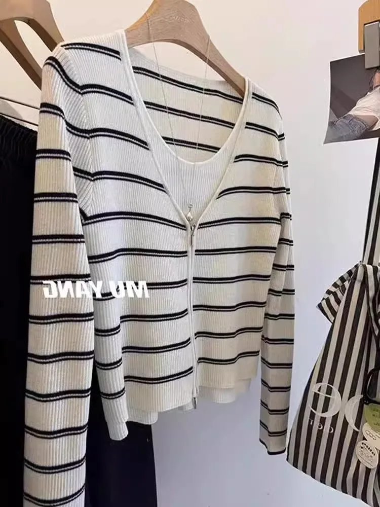 Faionable Лоскутный вязаный свитер Long Sve Color Blo Fake из двух предметов для поездок на работу, осенний модный топ, женский шелковый
Faionable Лоскутный вязаный свитер Long Sve Color Blo Fake из двух предметов для поездок на работу, осенний модный топ, женский шелковый