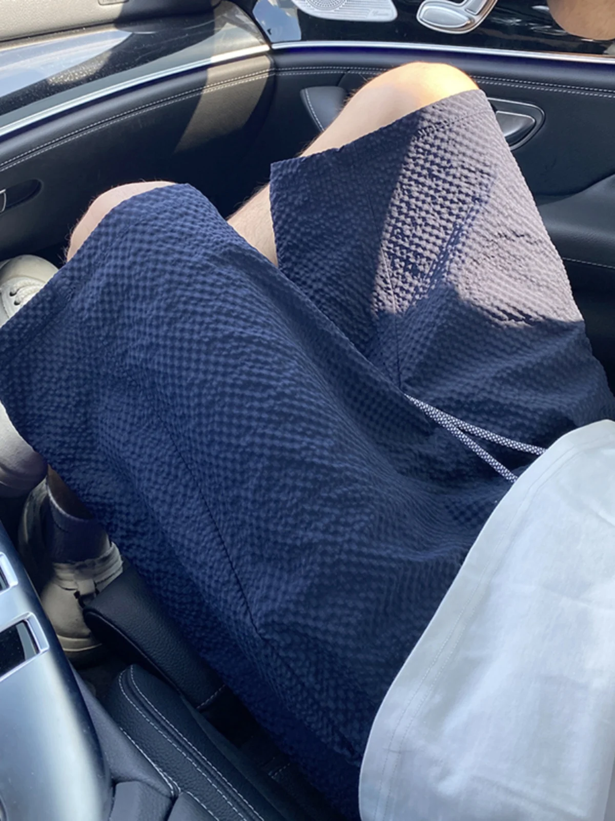 Синие шорты с пузырчатым узором для мужчин, летние, для фитнеса, баскетбола, быстросохнущие, для занятий спортом на открытом воздухе, бега, спортивные брюки длиной до колена
Синие шорты с пузырчатым узором для мужчин, летние, для фитнеса, баскетбола, быстросохнущие, для занятий спортом на открытом воздухе, бега, спортивные брюки длиной до колена