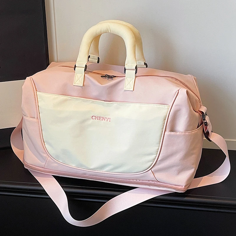 Lightweight Large Capacity Weekender Shoulder Bag Expandable Wet-Dry Separation Gym Crossbody Bag for Travel and Fitness
Lightweight Large Capacity Weekender Shoulder Bag Expandable Wet-Dry Separation Gym Crossbody Bag for Travel and Fitness