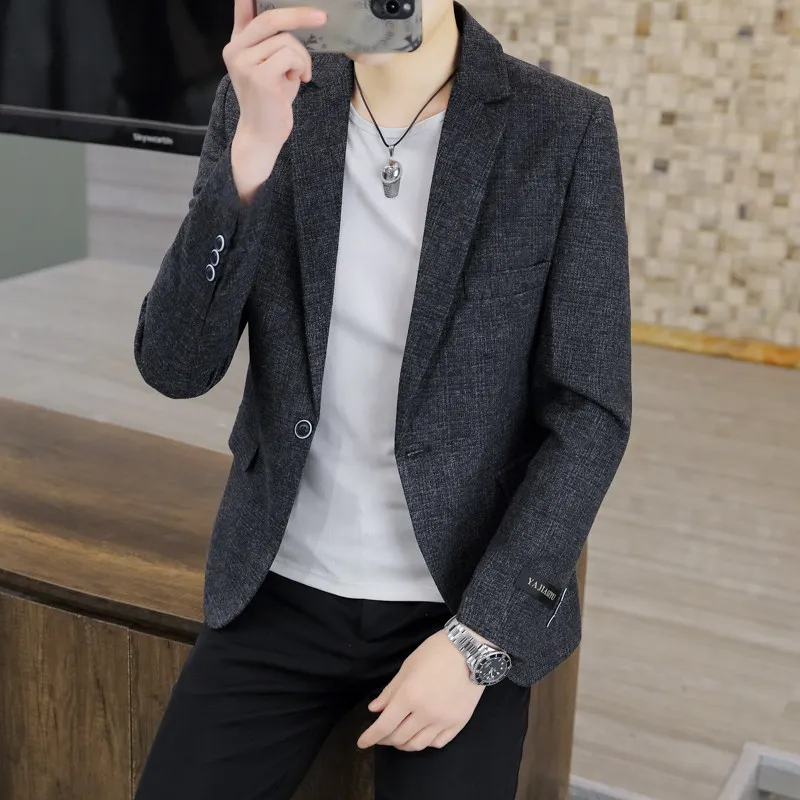 Мужская модная приталенная куртка из высококачественной ткани, однотонная, весна-осень, деловой повседневный стиль, теплая, для мужчин среднего возраста
Мужская модная приталенная куртка из высококачественной ткани, однотонная, весна-осень, деловой повседневный стиль, теплая, для мужчин среднего возраста