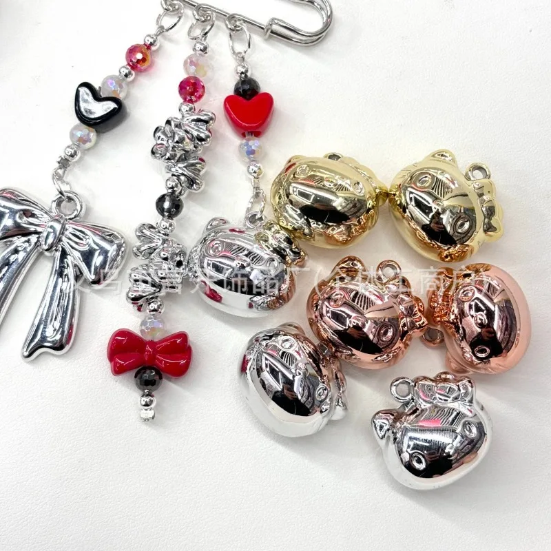 Hello Kitty beads,3D KT head hanging hole metal color,handmade DIY cartoon cute phone chain,backpack pendant material accessory
Hello Kitty beads,3D KT head hanging hole metal color,handmade DIY cartoon cute phone chain,backpack pendant material accessory