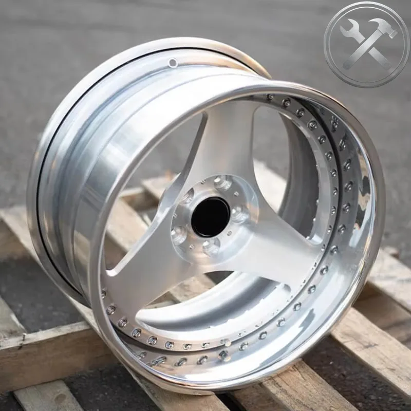 29 Inch 5 Spoke Alloy Wheel Rims ET40mm ET3 Custom Forged Design For Vehicle Modification
29 Inch 5 Spoke Alloy Wheel Rims ET40mm ET3 Custom Forged Design For Vehicle Modification