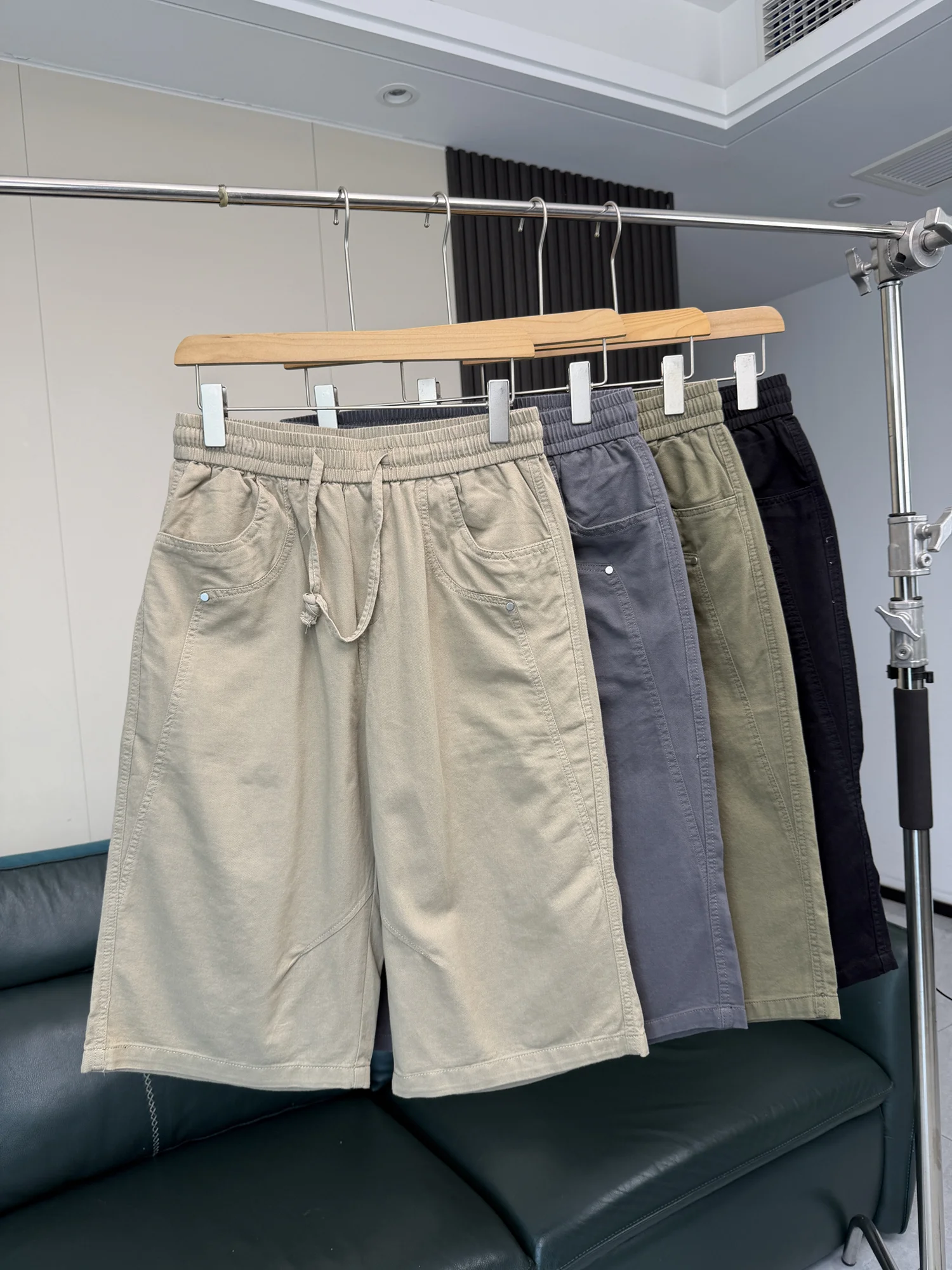 3D Tailoring Men's Summer Elastic Waist Versatile Sports Casual Seven-Foot Shorts Pants Harajuku Style Streetwear Loose Fit
3D Tailoring Men's Summer Elastic Waist Versatile Sports Casual Seven-Foot Shorts Pants Harajuku Style Streetwear Loose Fit