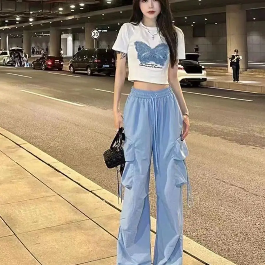 2025 Summer Women Slim Short Butterfly T Shirts Blue Cargo Pants Two Piece Suits Lady Fashion Crop Tops Trousers Outfits
2025 Summer Women Slim Short Butterfly T Shirts Blue Cargo Pants Two Piece Suits Lady Fashion Crop Tops Trousers Outfits