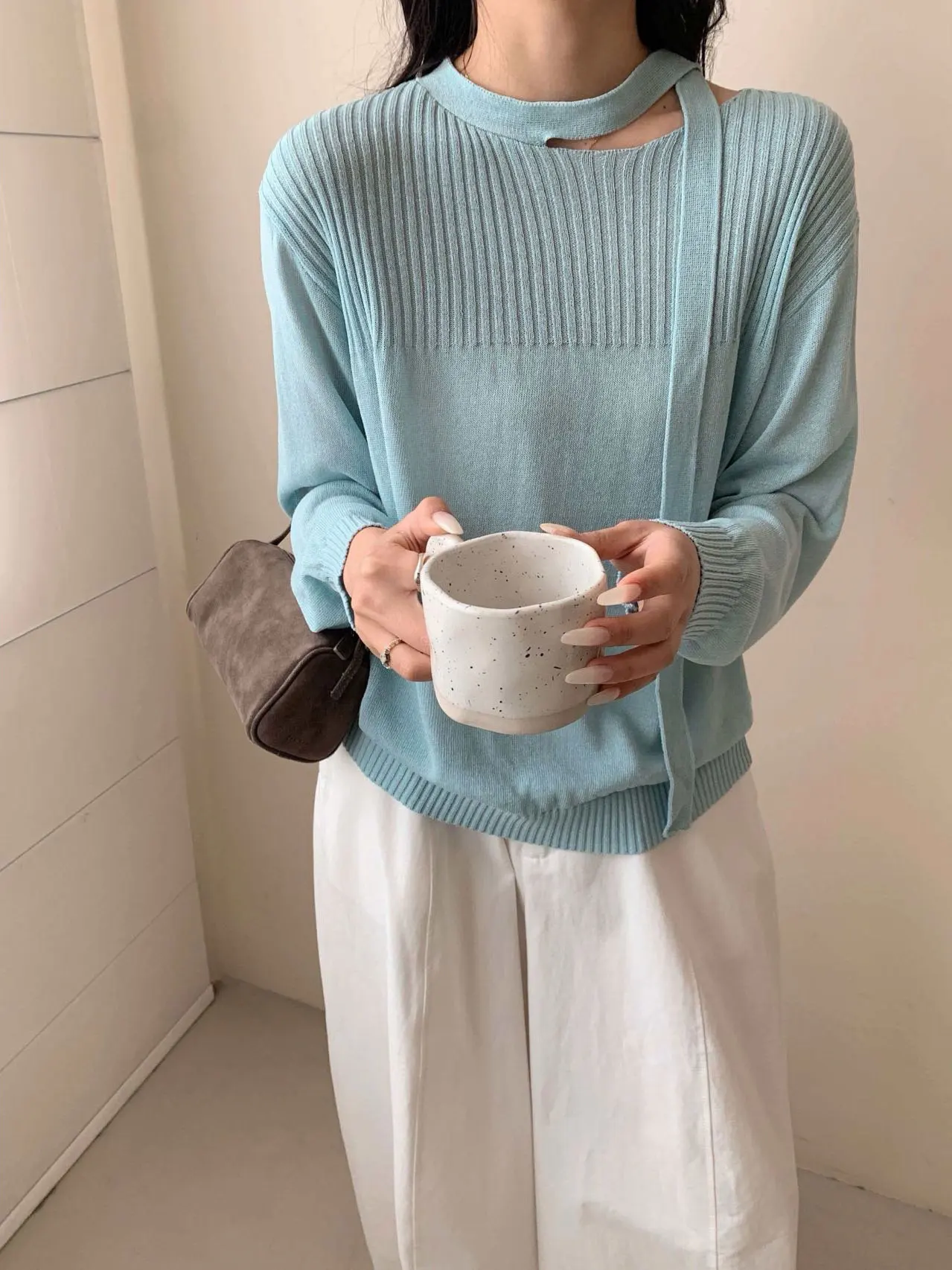 Korean Sle Women's Knitted Sweater with Sa Spring New Loose Long Sve Overhead Top Breathable Soft Ne Hanging Design
Korean Sle Women's Knitted Sweater with Sa Spring New Loose Long Sve Overhead Top Breathable Soft Ne Hanging Design