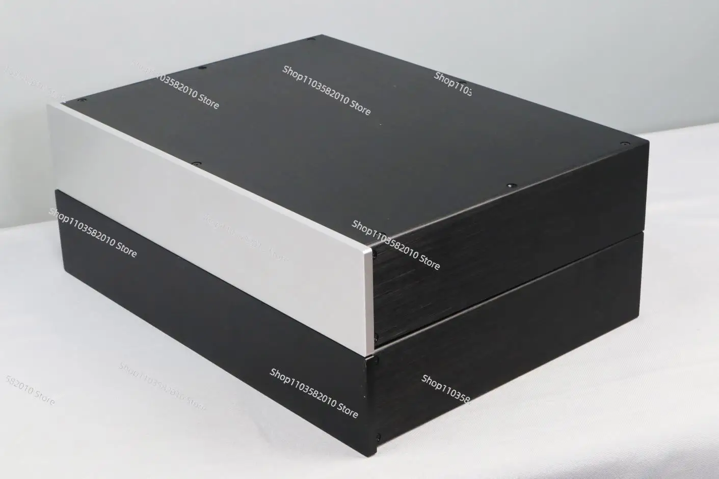 BZ4308 professional profiles create professional products All-aluminum front stage/DAC chassis
BZ4308 professional profiles create professional products All-aluminum front stage/DAC chassis