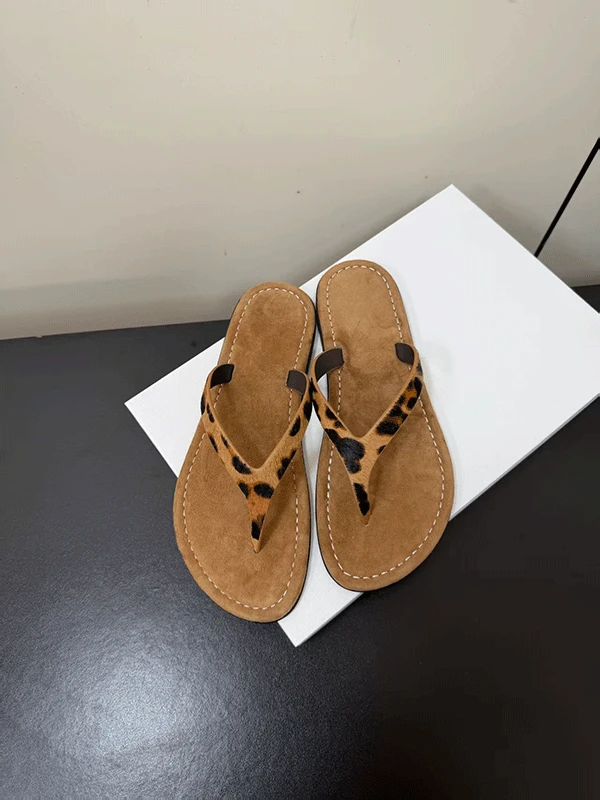 Dave&di Minimalist Retro Leopard Print High-end Feeling Fashion Clip Toe Flip Flops For Woman Non Slip Flat Slippers Shoes Women
Dave&di Minimalist Retro Leopard Print High-end Feeling Fashion Clip Toe Flip Flops For Woman Non Slip Flat Slippers Shoes Women