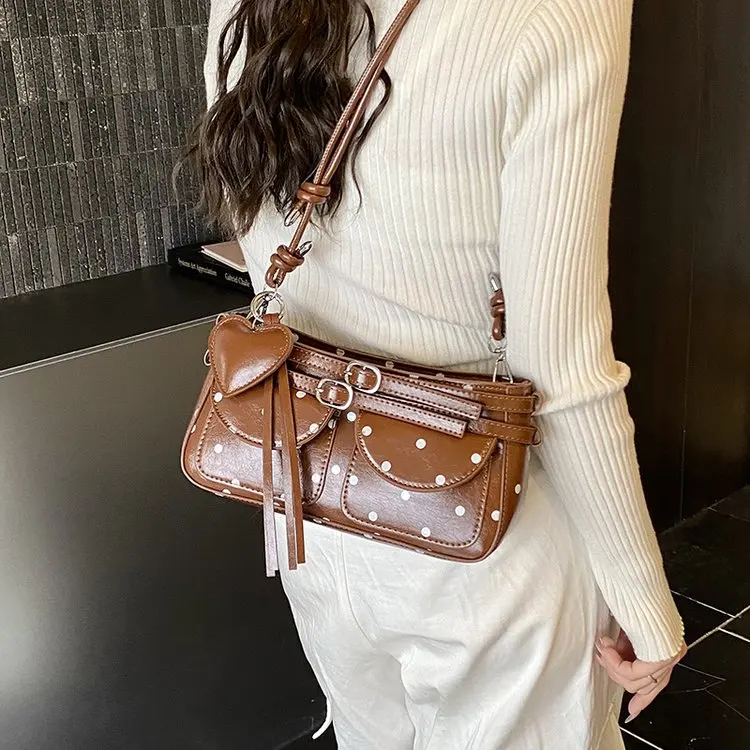 Новая модная женская сумка 2026 года: маленькая квадратная сумка через плечо в горошек, универсальная и портативная
Новая модная женская сумка 2026 года: маленькая квадратная сумка через плечо в горошек, универсальная и портативная