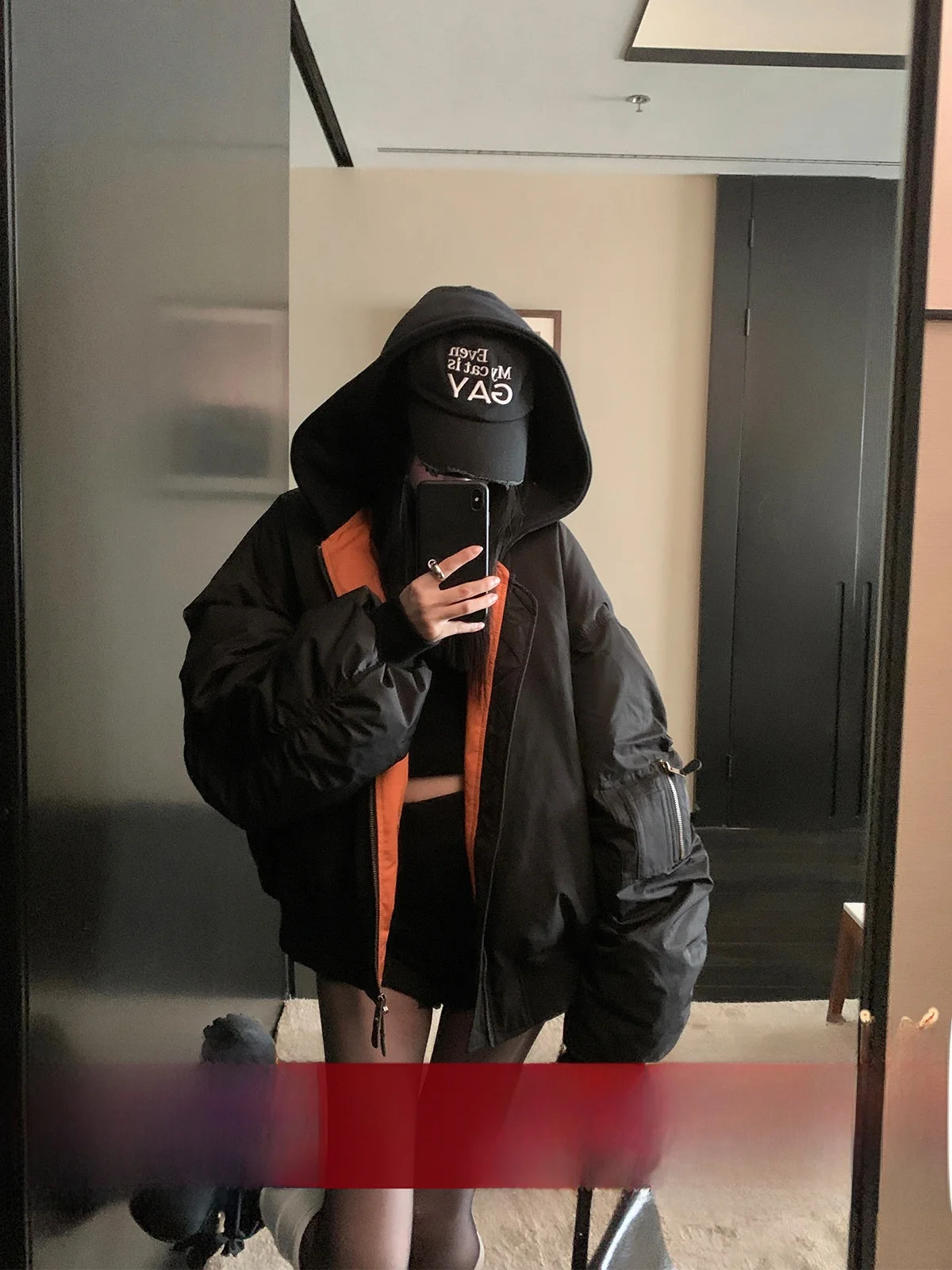 Женская утепленная зимняя куртка-пуховик с капюшоном, теплая, свободного кроя, на молнии, в винтажном стиле, для повседневной носки
Женская утепленная зимняя куртка-пуховик с капюшоном, теплая, свободного кроя, на молнии, в винтажном стиле, для повседневной носки