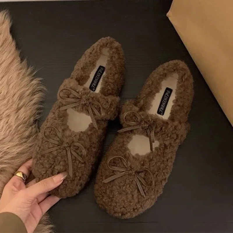 Winter Women Mary Janes Shoe Exquisite Plush Casual Shoes Fashion Warm Cotton Shoes for Woman Designer Flats Shoes Zapatos Mujer
Winter Women Mary Janes Shoe Exquisite Plush Casual Shoes Fashion Warm Cotton Shoes for Woman Designer Flats Shoes Zapatos Mujer