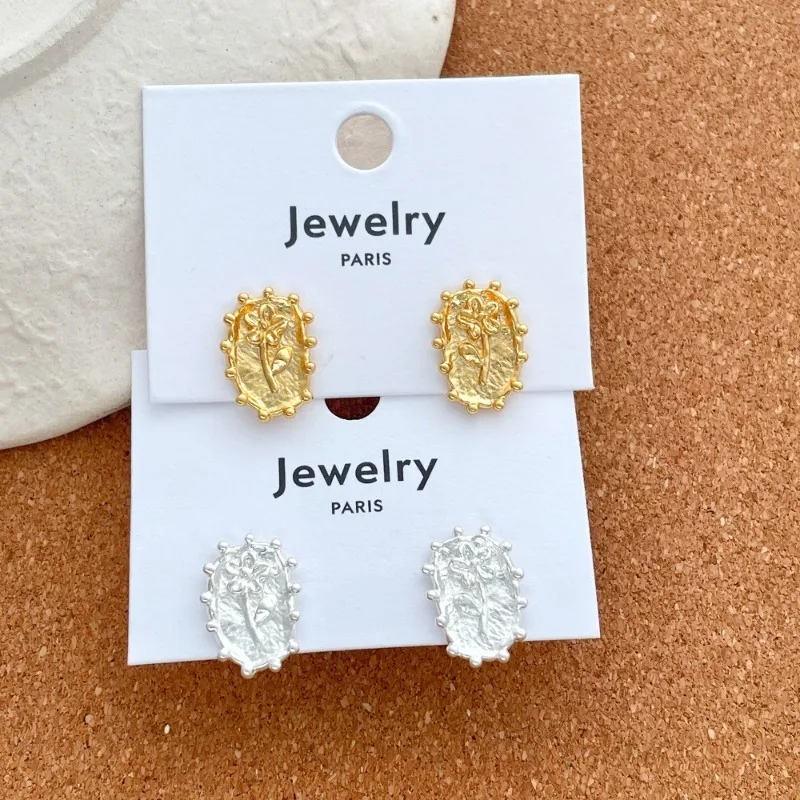 Minar Unique Design Metallic Flower Medallion Irregular Oval Dangle Earrings for Women Real Gold Silver Plating Copper Alloy
Minar Unique Design Metallic Flower Medallion Irregular Oval Dangle Earrings for Women Real Gold Silver Plating Copper Alloy