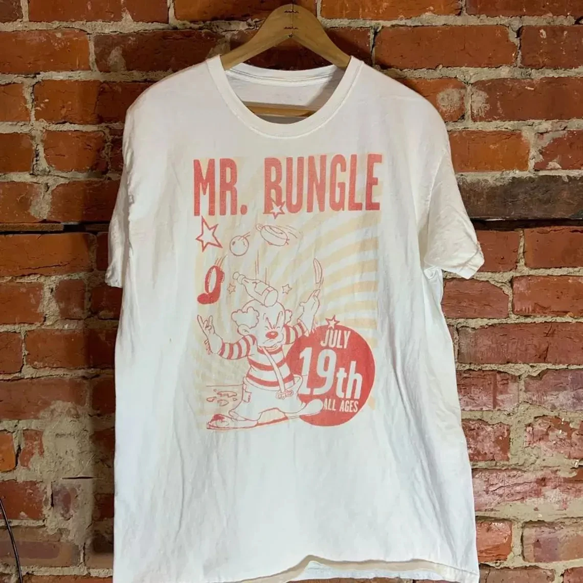 Mr. Bungle Band White T-Shirt Classic Cotton Unisex T Shirt Graphic Short Sleeve Unisex Men Women Summer 2025 New
Mr. Bungle Band White T-Shirt Classic Cotton Unisex T Shirt Graphic Short Sleeve Unisex Men Women Summer 2025 New