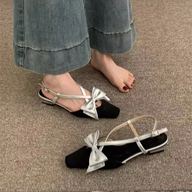 Fashion Design Big Bow Women Flat Sandals 2025 Summer New High Quality Comfortable Pointing Toe Strap Women's Shoes Sandals
Fashion Design Big Bow Women Flat Sandals 2025 Summer New High Quality Comfortable Pointing Toe Strap Women's Shoes Sandals