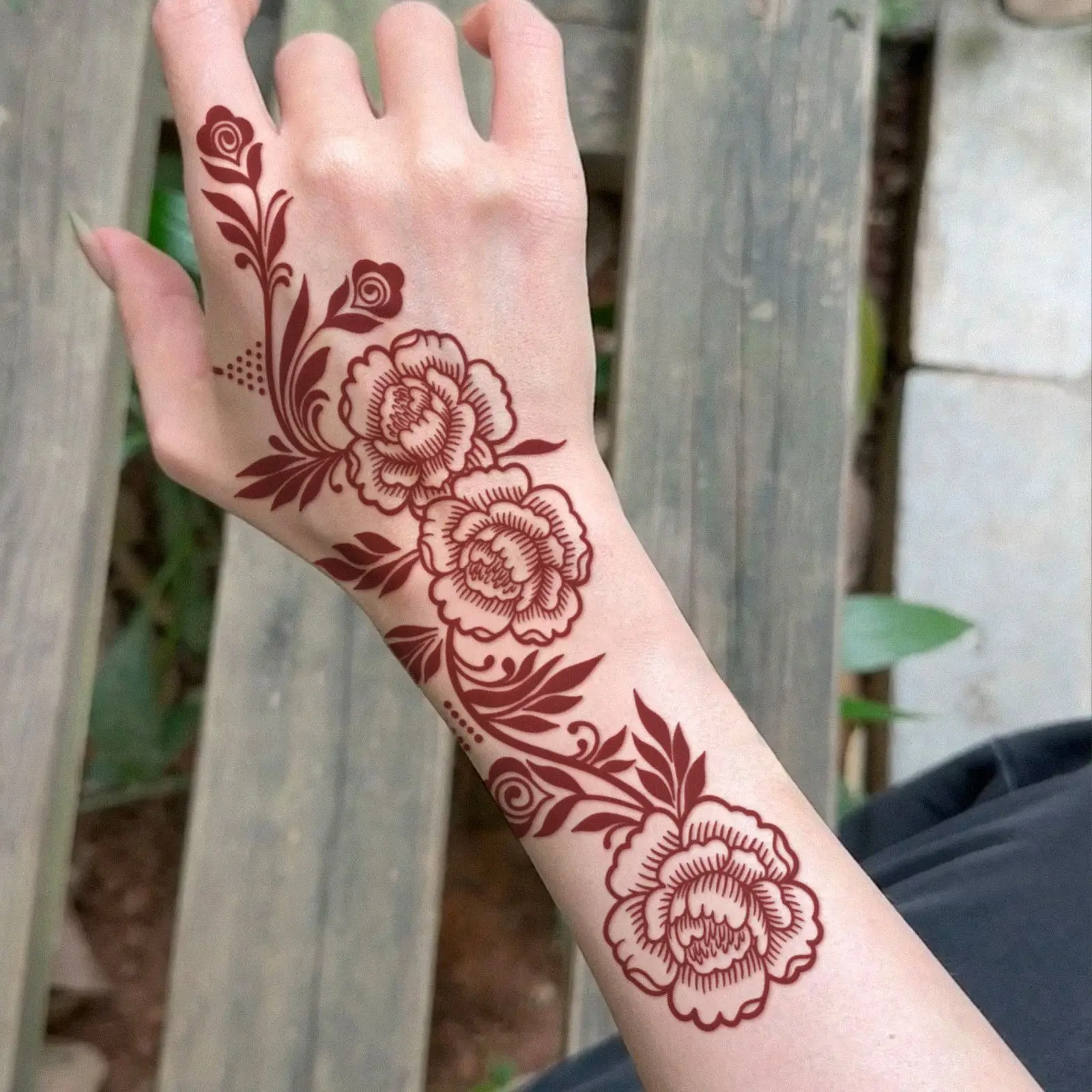 Временная татуировка-наклейка с красно-коричневым пионом, изысканный долговечный боди-арт для женщин и девушек, водостойкая имитация татуировки
Временная татуировка-наклейка с красно-коричневым пионом, изысканный долговечный боди-арт для женщин и девушек, водостойкая имитация татуировки