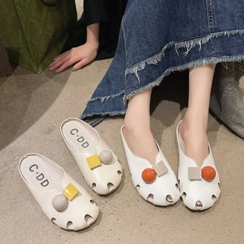 2025 Woman Mules Fashion Flat Beach Slides Summer New Slippers Women Shoes Fish Mouth Comfortable Cover Toe Ladies Shoes
2025 Woman Mules Fashion Flat Beach Slides Summer New Slippers Women Shoes Fish Mouth Comfortable Cover Toe Ladies Shoes