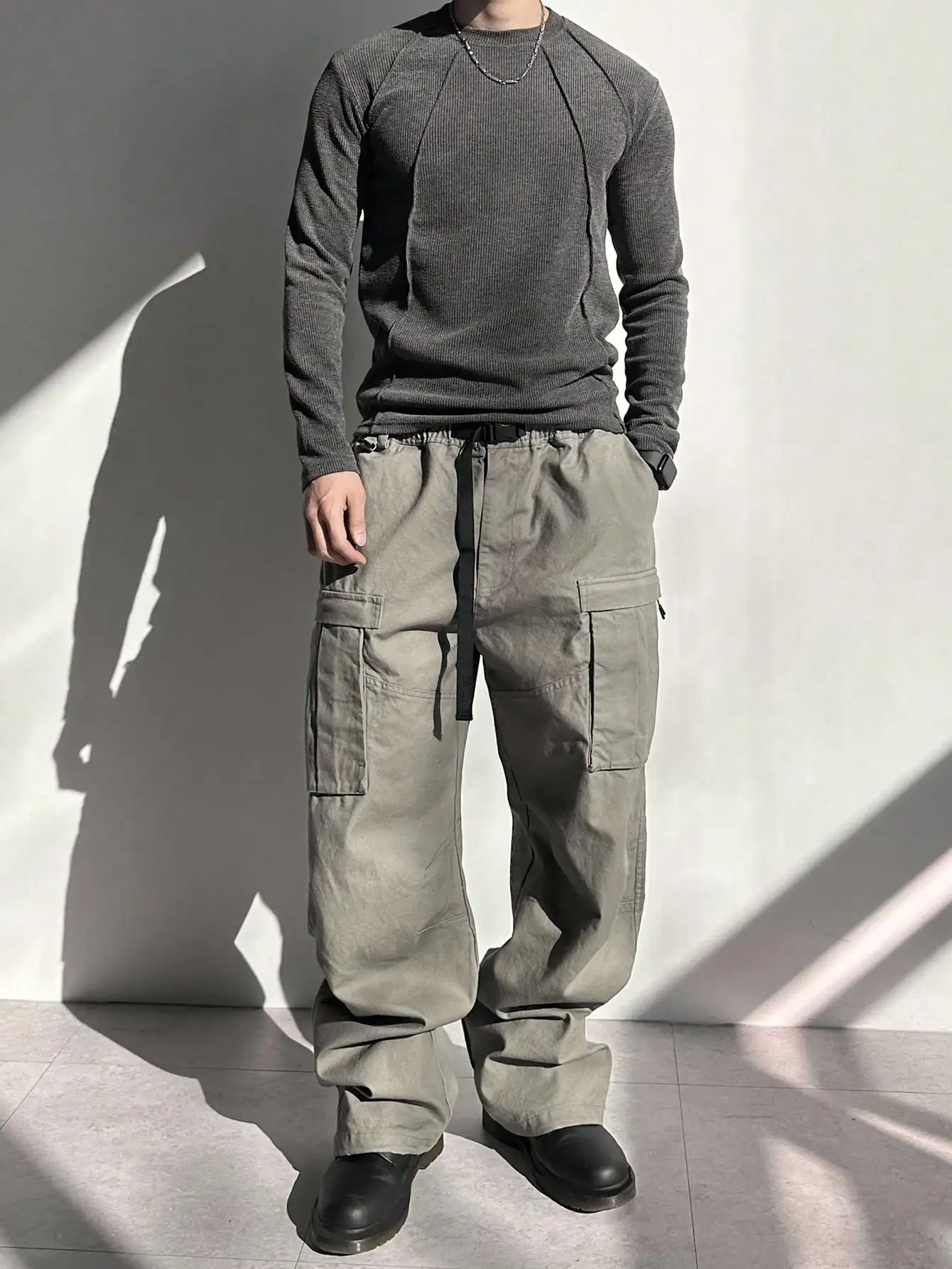 Men's Gray Textured Long Sleeve T-Shirt Casual Autumn Shirt
Men's Gray Textured Long Sleeve T-Shirt Casual Autumn Shirt